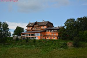 Villaggio degli gnomi, Asiago, innamorati in Viaggio 20
