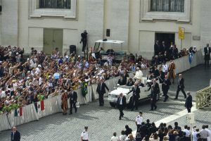 Foto ufficiali Santa Sede, Innamorati in Viaggio 5