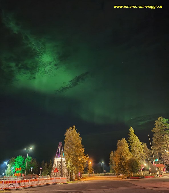 La seconda aurora durante il nostro itinerario in Finlandia con i bambini